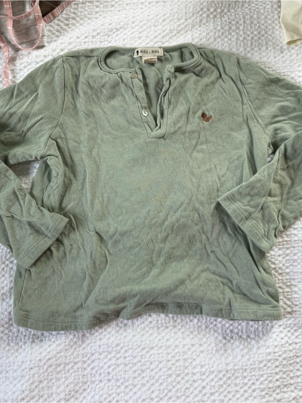 Risu Risu top